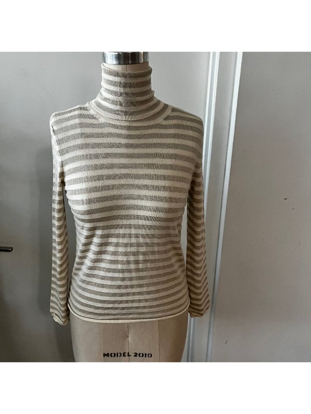 MAX MARA Metallic Gold and Cream‎ Striped Wool Turtleneck
